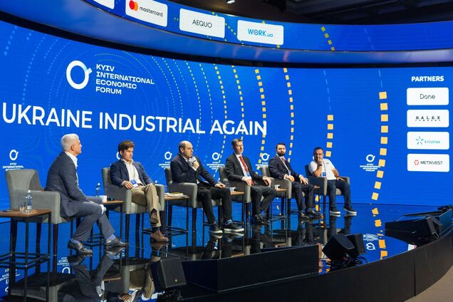 Для возрождения крупной промышленности нужна поддержка крупного бизнеса и программа возвращения людей – выводы КМЭФ