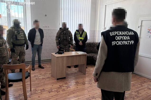 На Тернопольщине разоблачили коррупционные схемы, связанные с мобилизацией: задержаны девять человек. Фото