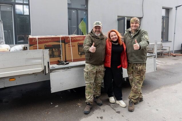 54-й разведбат получил партию генераторов от Порошенко