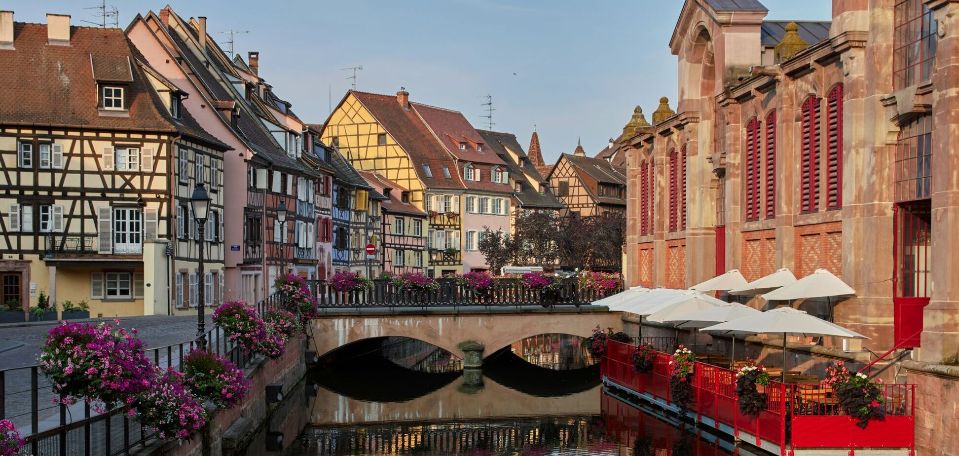 Неймовірне середньовічне місто: туристам порадили приховану перлину Європи