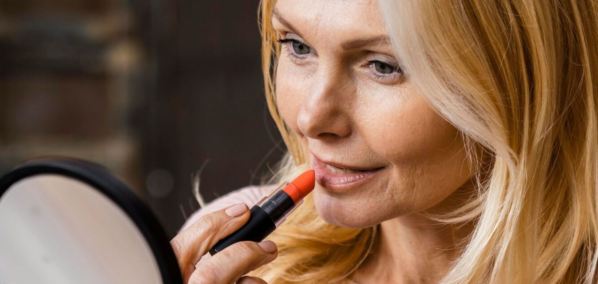 Як фарбуватися після 60: є один важливий секрет