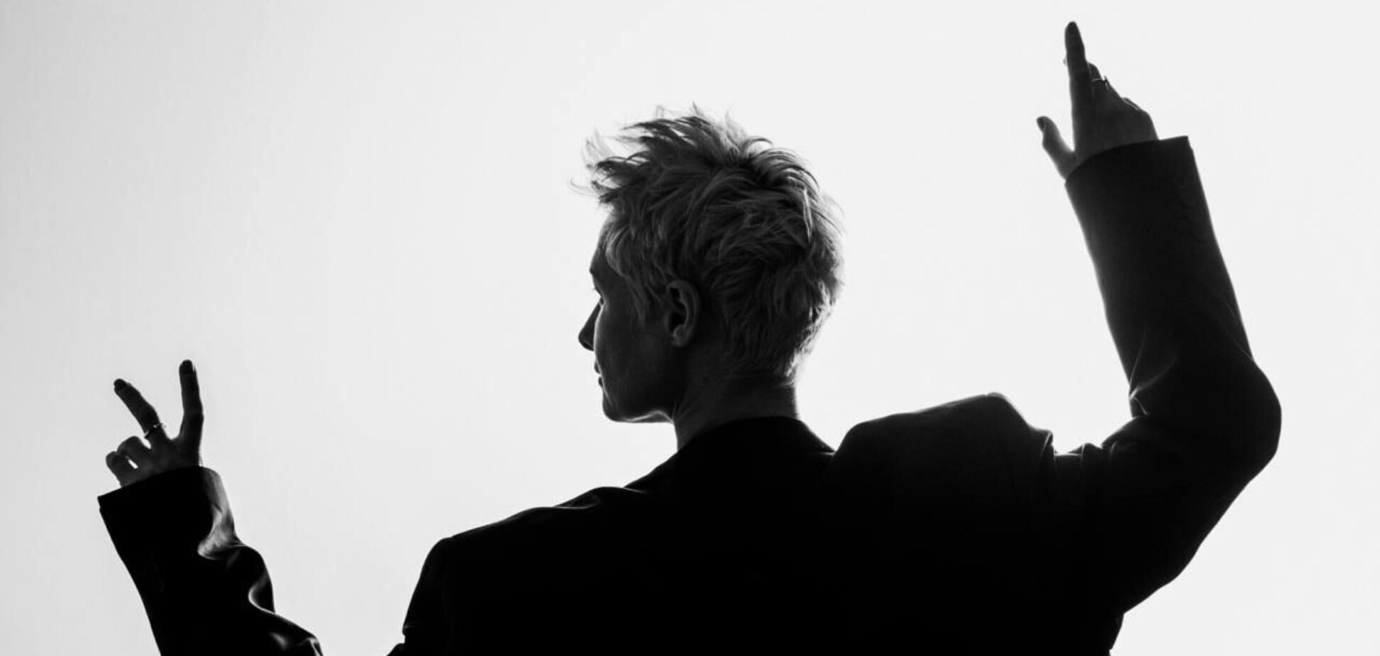 Гумор як 'психотерапія' та зброя: інтерв'ю з Наталею Гаріповою