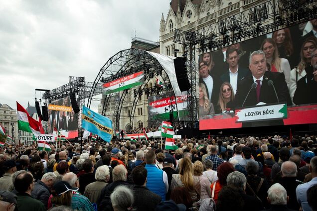 'Вони зруйнують нашу економіку': Орбан звинуватив ЄС і Україну у розв'язанні війни