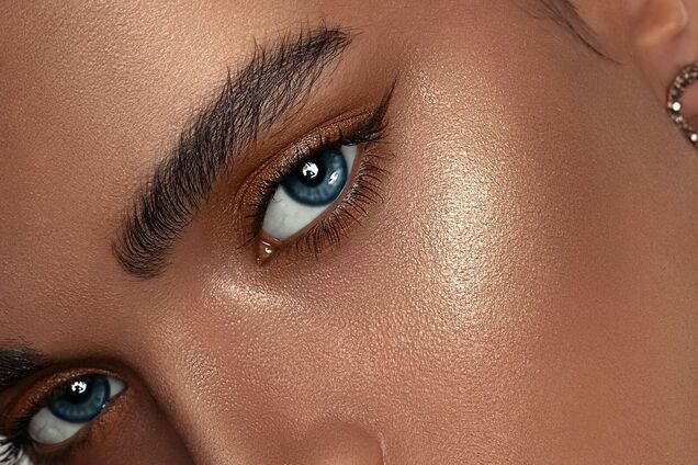 Как выглядеть моложе: хитрости для макияжа, которые всегда работают