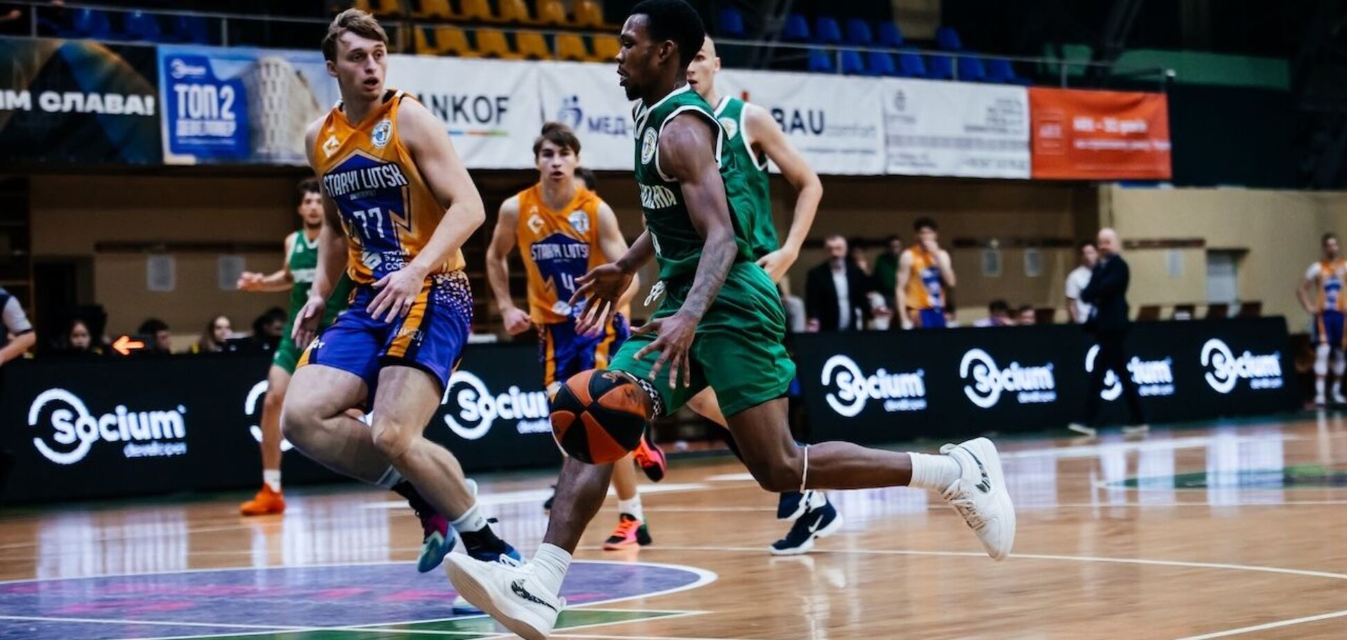 'Запоріжжя' впевнено перемогло на старті 4-го туру Суперліги Favbet