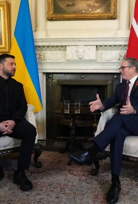 'Путин хочет гуманитарной катастрофы в Украине этой зимой': Зеленский встретился со Стармером в Лондоне. Фото