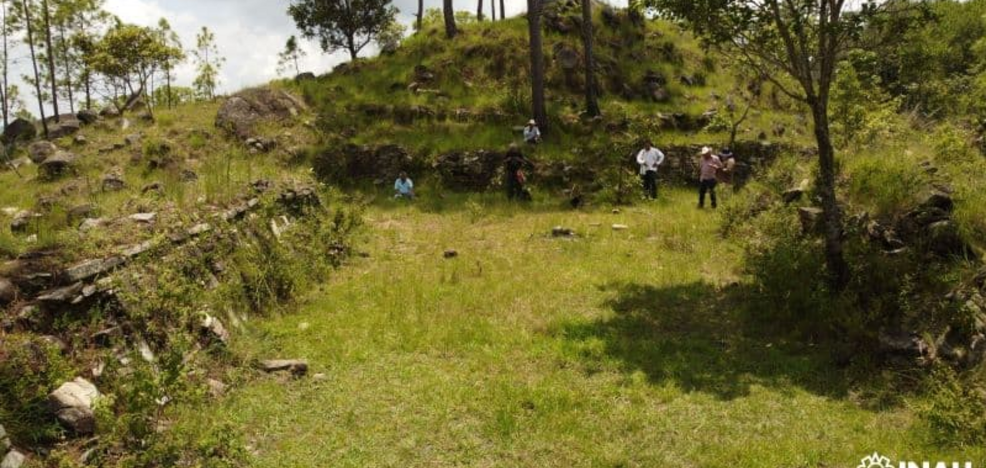 В Мексике нашли затерянный город, которому 1200 лет: там есть даже площадка для 'волейбола'. Фото