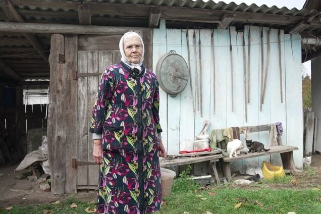 Будинки стоять пусткою: у селі на Рівненщині залишилася тільки одна мешканка. Відео