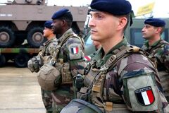 'Ми у групі ризику': генерал Франції закликав готуватися до війни з Росією. Відео