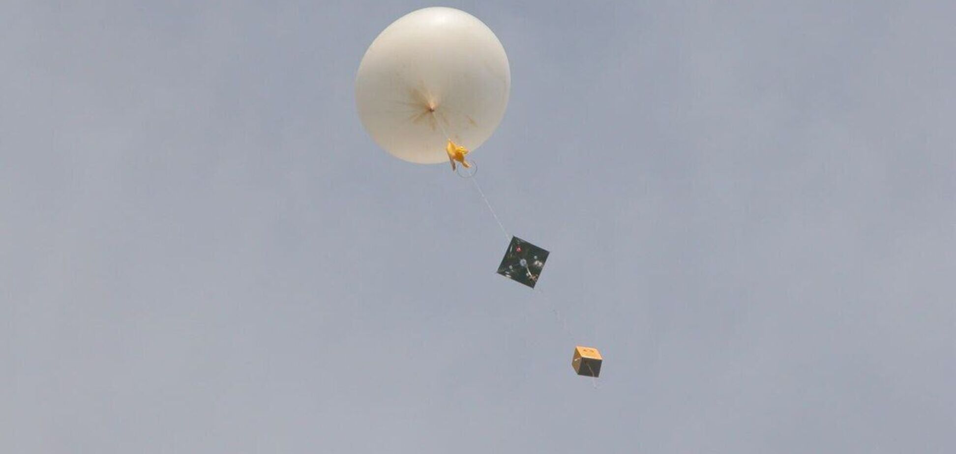 'Живем в мирное время': премьер Литвы объяснила, почему не сбивают метеозонды, которые залетают из Беларуси