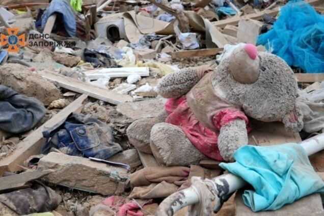 Семирічна дівчинка, яка постраждала внаслідок атаки РФ на Вінниччину, померла в лікарні