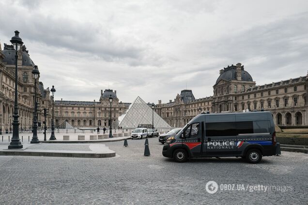 Ограбление Лувра: двум лицам предъявили обвинения, еще троих – освободили из-под стражи