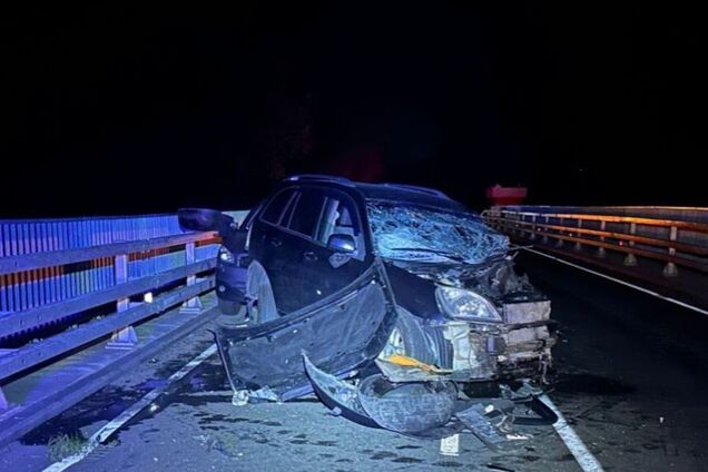 На Київщині п’яний водій легковика спровокував смертельну ДТП. Подробиці та фото