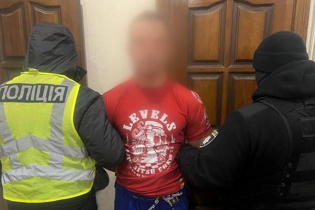 В Киеве задержали тренера по джиу-джитсу, который совершал сексуальное насилие над 11-летней воспитанницей. Подробности