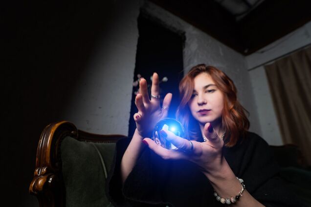 Названо знаки зодіаку, які можуть мати екстрасенсорні здібності