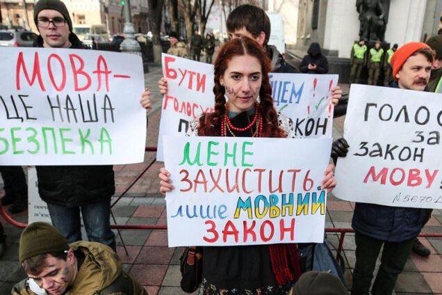 'Найсмішніше було це читати в російському месенджері': Сюмар прокоментувала нову атаку на Порошенка через мову