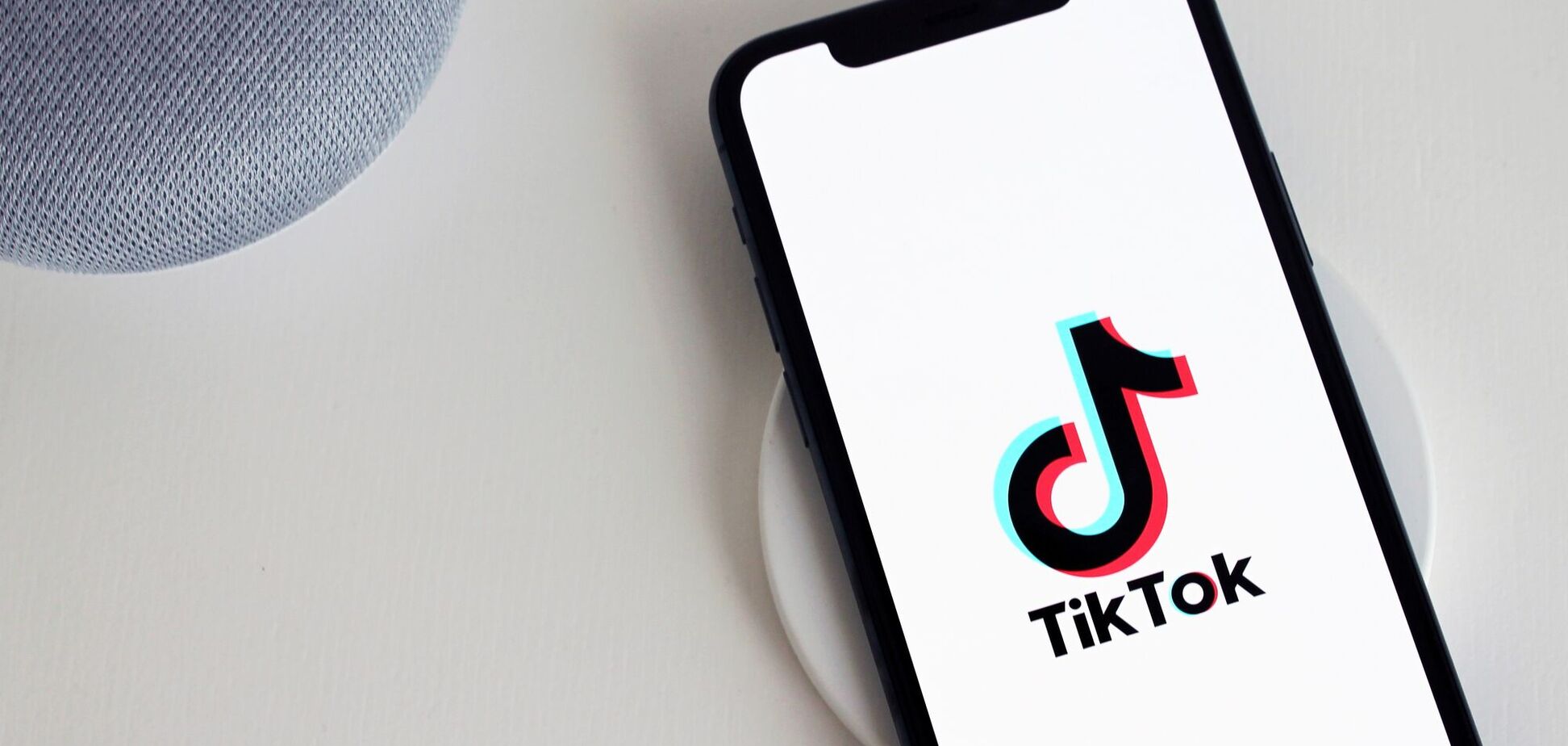 Иллюстрация приложение TikTok