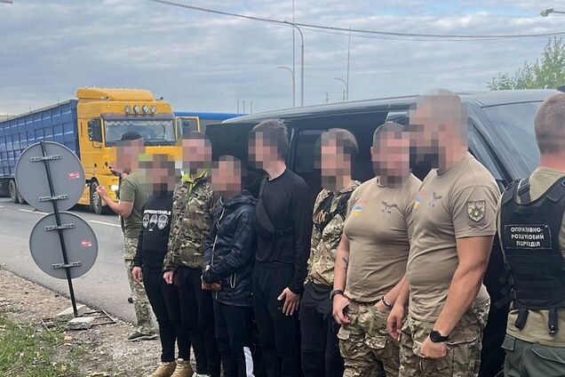 Экс-правоохранитель из Киева организовал схему заработка на уклонистах. Подробности дела и фото