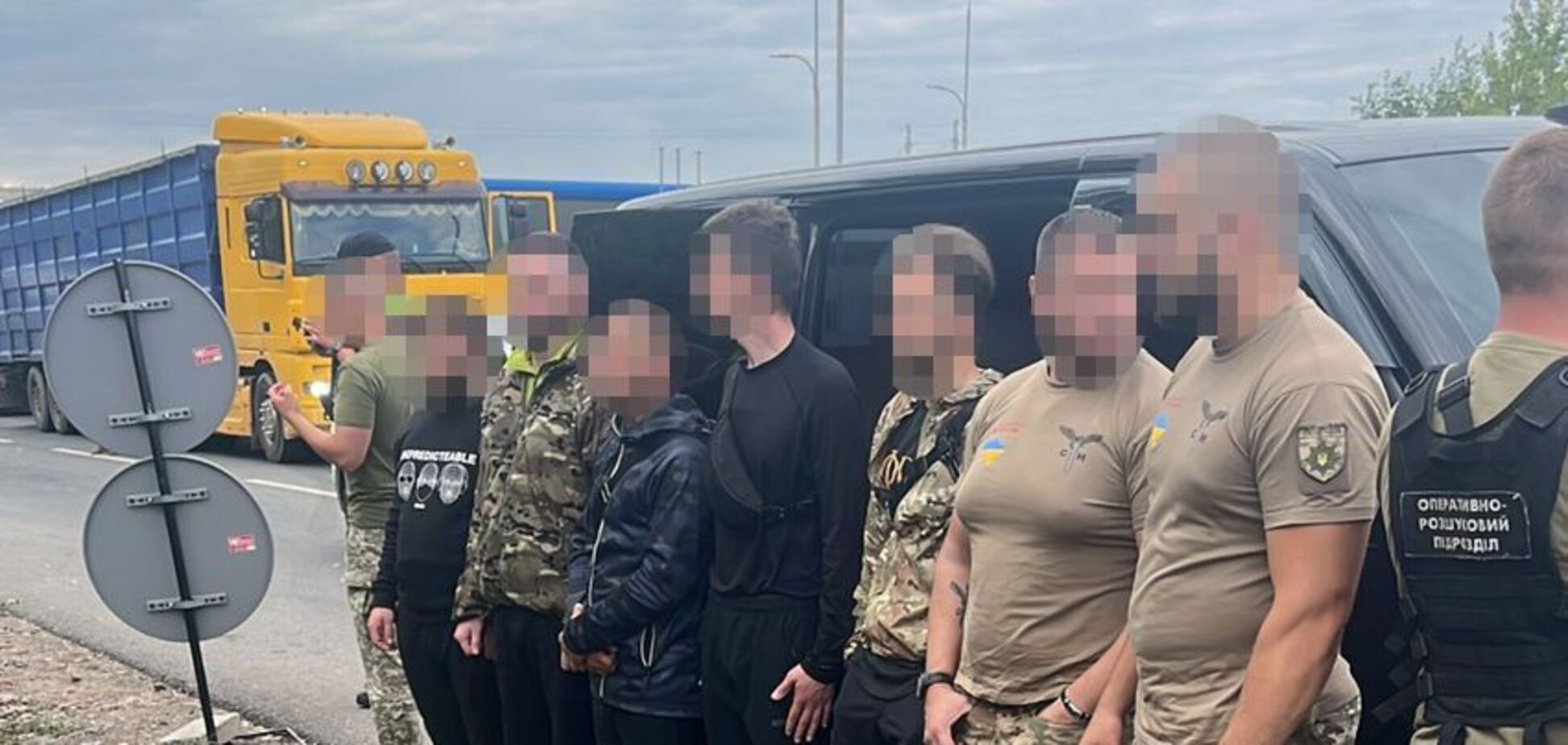 Экс-правоохранитель из Киева организовал схему заработка на уклонистах. Подробности дела и фото