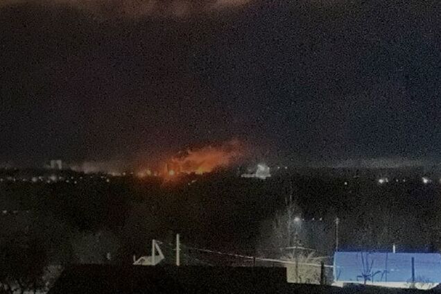 В Генштабе подтвердили поражение двух НПЗ и газоперерабатывающего завода в России. Фото, видео и все подробности