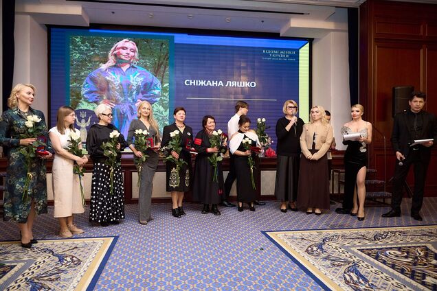 У Києві відбулася презентація книги 'Відомі жінки України. Історії сили під час війни'