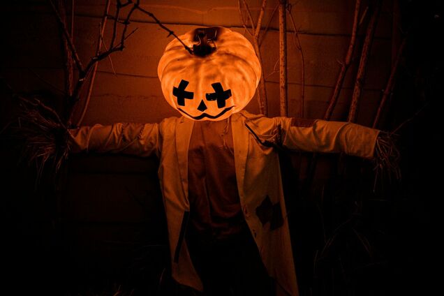 Как одеться на Хэллоуин: простые костюмы, которые можно сделать в последнюю минуту