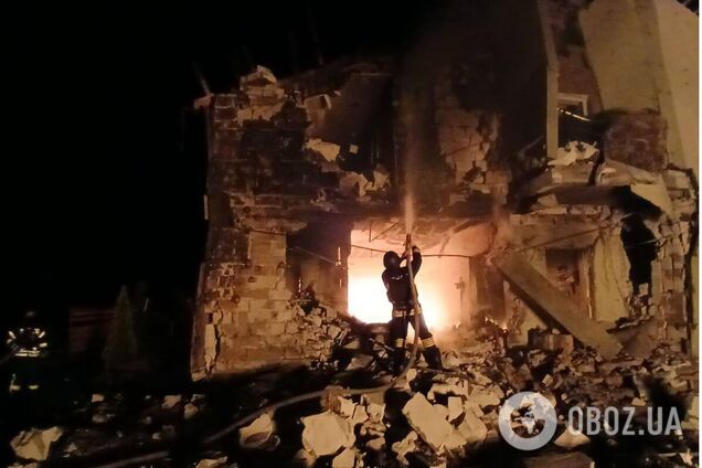 Окупанти атакували Бориспіль на Київщині: сталась пожежа, постраждала жінка. Подробиці та фото