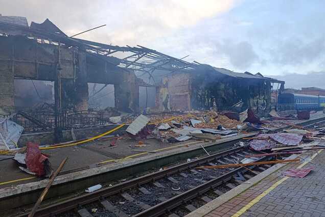 Россия нанесла удары по железнодорожной инфраструктуре на Сумщине и Харьковщине: в УЗ рассказали о последствиях. Фото