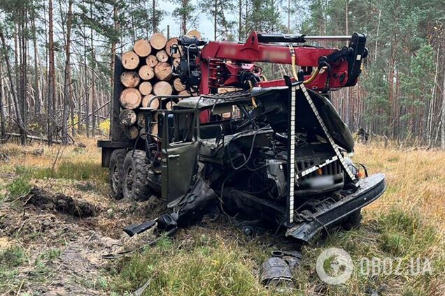 В приграничье Житомирской области подорвались машины: погибли пять человек, есть травмированные. Фото