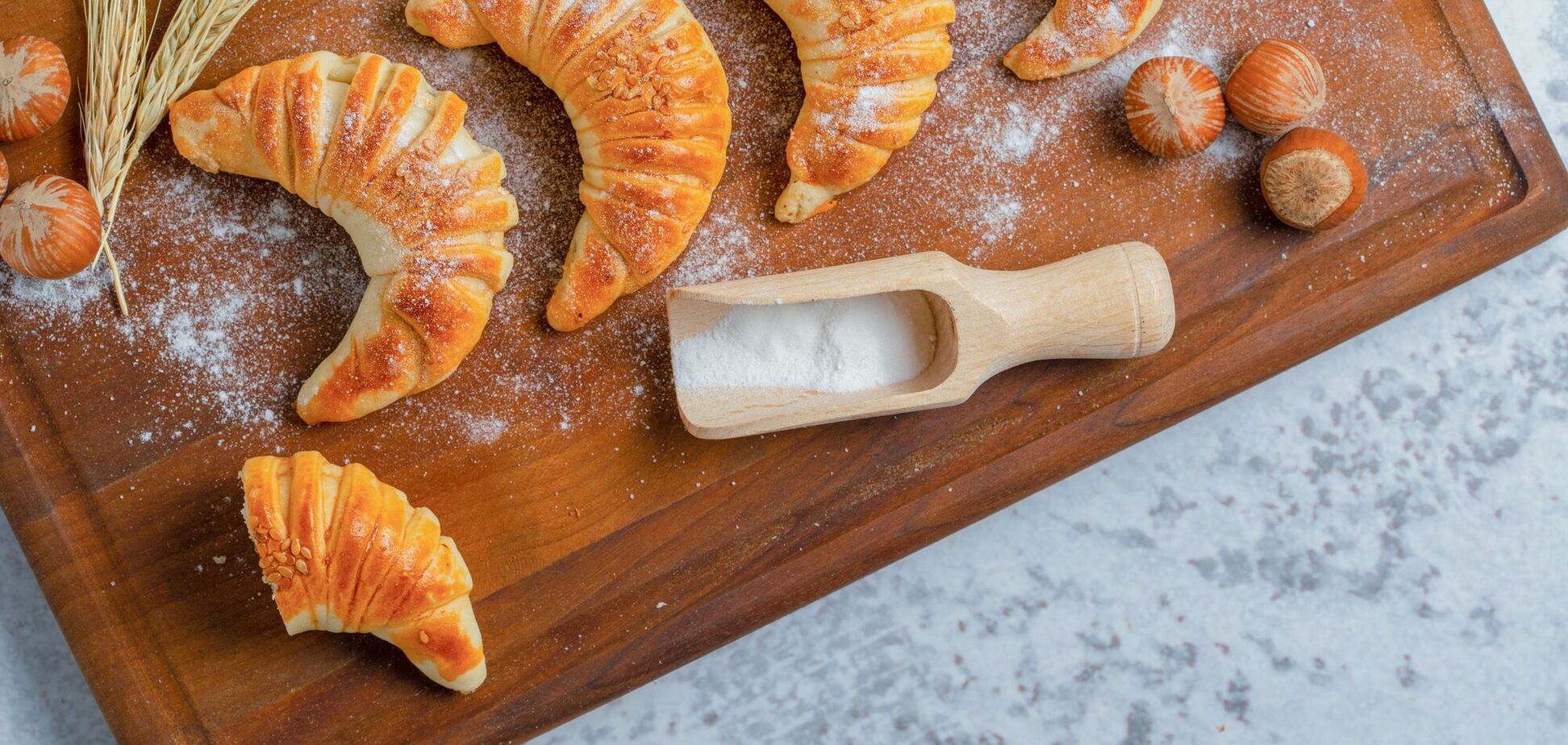 Бюджетні рогалики з дріжджового тіста: вийдуть дуже пухкими