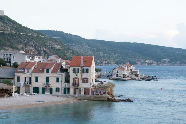 Настоящая скрытая жемчужина: эксперты назвали достойный внимания остров в Средиземноморье