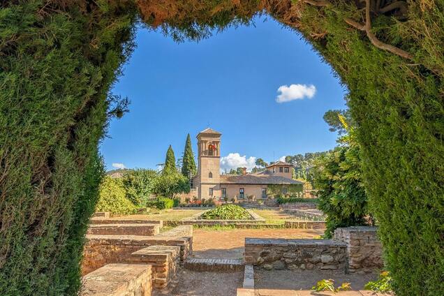 Богатый историей и культурой: город в Испании очаровал туристов