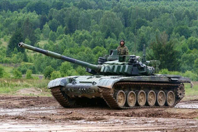Потужний двигун і покращене бронювання: що відомо про танки T-72M4CZ, які Україна може отримати від Чехії