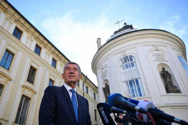 'Украине не дадим ни одной кроны': Бабиш предлагает финансировать оружие для ВСУ через ЕС