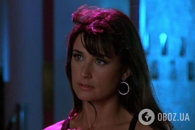 Деми Мур вернулась к своей культовой прическе, которую носила почти 30 лет назад. Фото тогда и сейчас