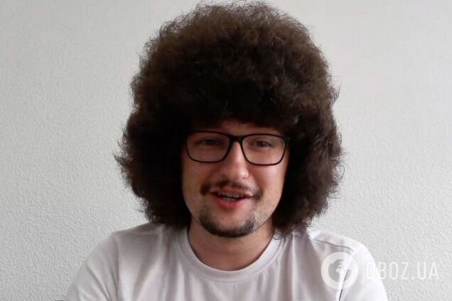 400 дней без стрижки. Как МЮ издевается над главным фанатом и почему весь мир объединился вокруг мужчины с афростилем