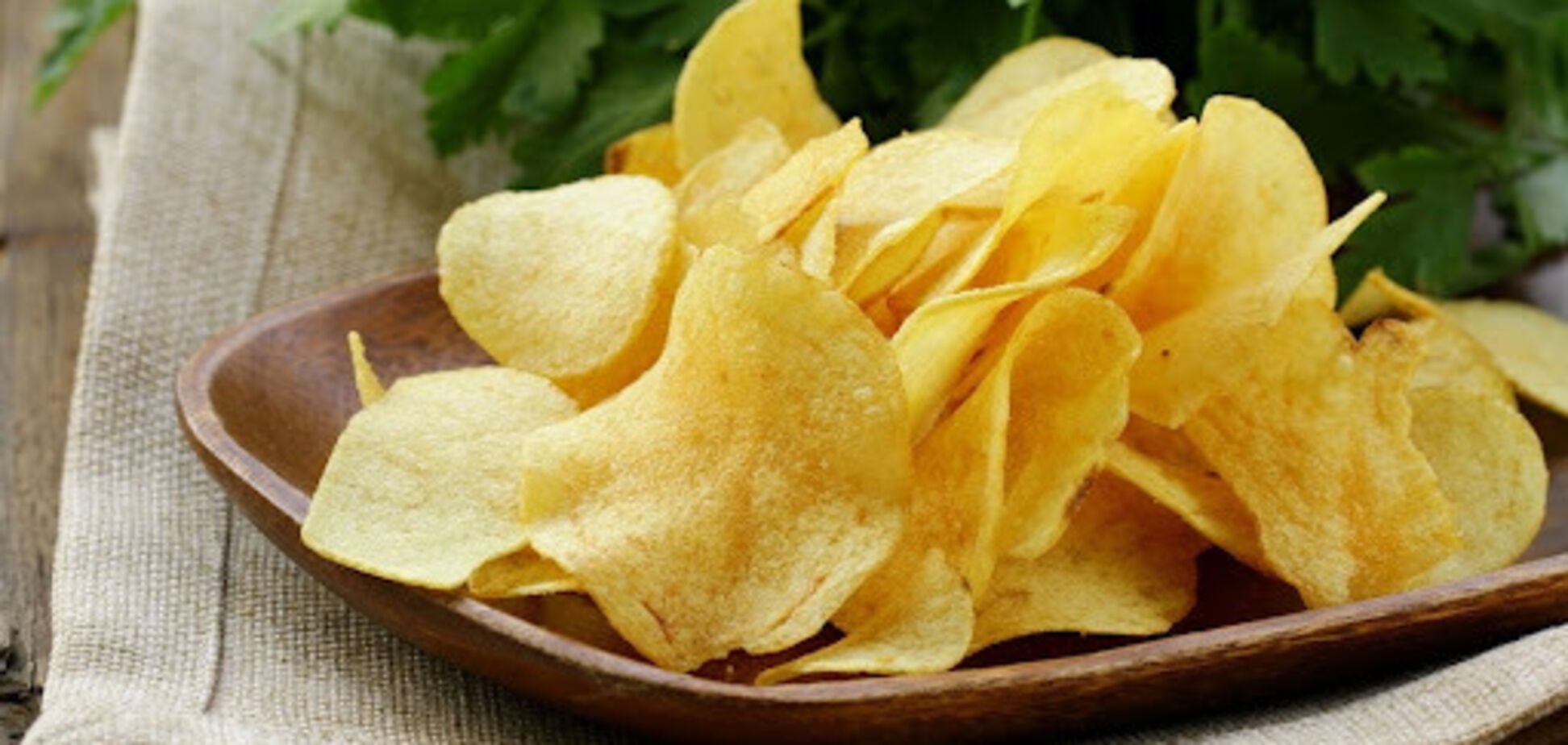 Смаколики зі спокусою: які продукти насправді шкодять вашому здоров’ю