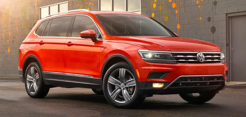 Українці масово купують старі авто: скільки коштує найпопулярніший бензиновий Volkswagen Tiguan