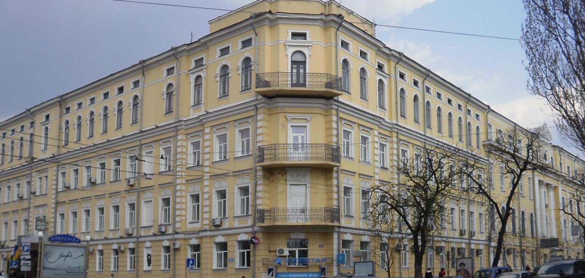 Преподавателей университета Драгоманова отправят в отпуска за свой счет? Проректор расставил точки над i