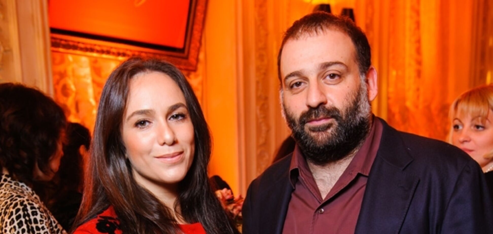 Дочь россиянки и 'подружка' звезд-путинистов: что известно о жене скандального Миндича и где она может быть после побега мужа за границу