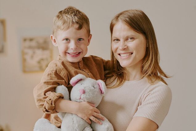 Фонд Ріната Ахметова проведе онлайн-тренінг про роль дорослих у захисті прав дітей