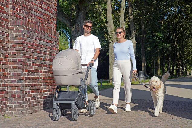 "Коляска" чи "візок": як правильно назвати українською