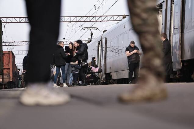 'Укрзалізниця' изменила движение поездов на Сумщине