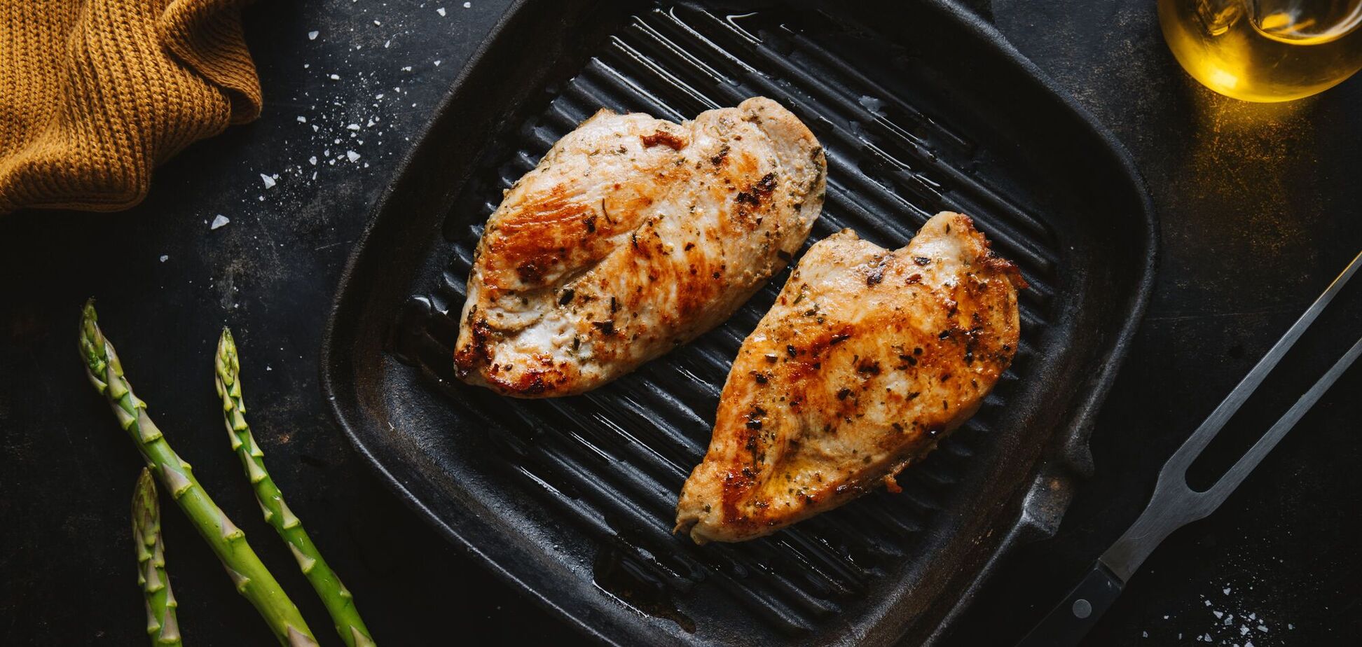 Как вкусно приготовить куриное филе к макаронам на ужин: рецепт по-новому