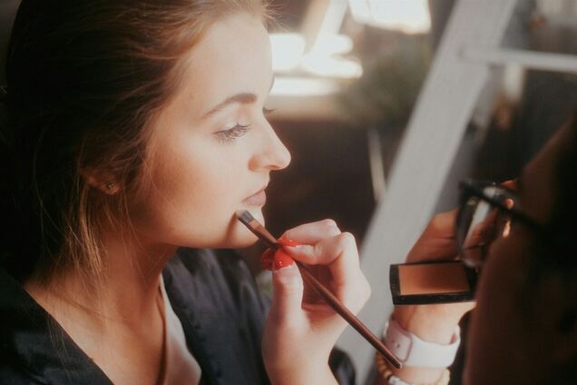 Как наносить румяна: революционный способ, о котором знают даже не все визажисты