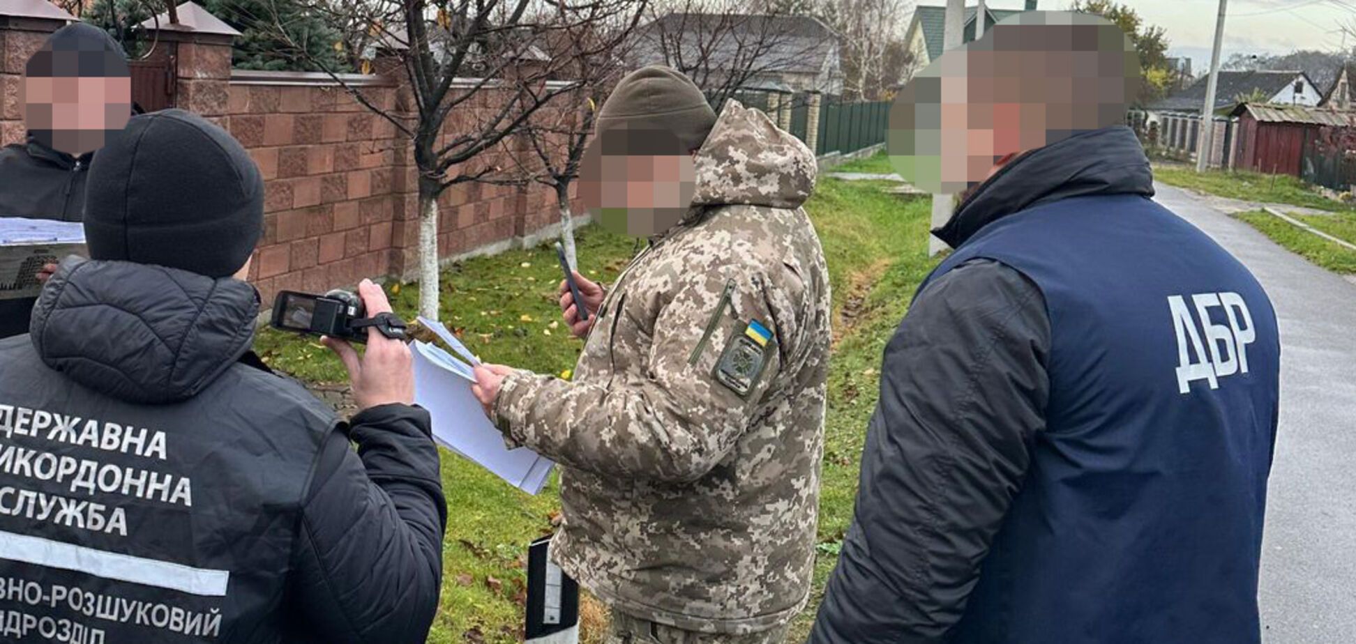 На Волыни разоблачили пятерых пограничников, которые помогли более чем сотне мужчин незаконно выехать за границу. Фото