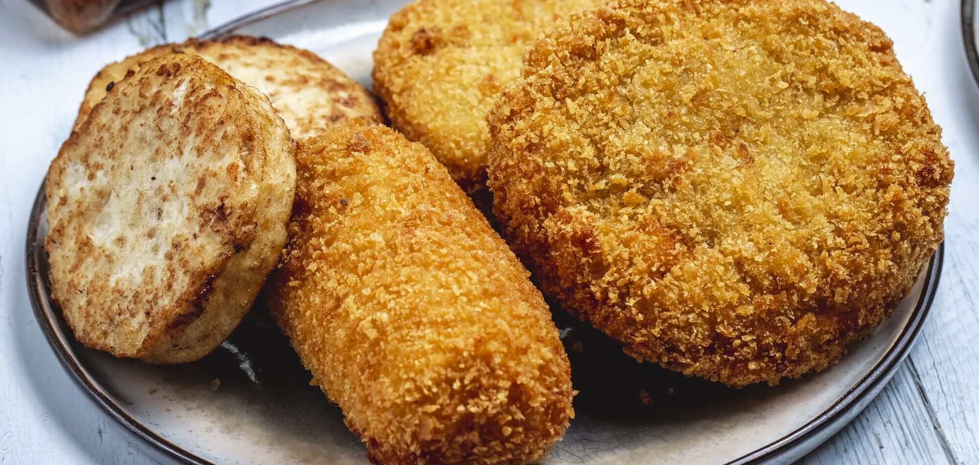 Сочные котлеты с плавленым сырком: идеально подойдут на обед