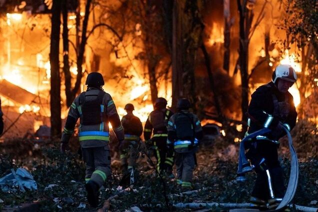 Росія атакувала Київ "Шахедами" і "Кинджалами": у столиці працюють сили ППО