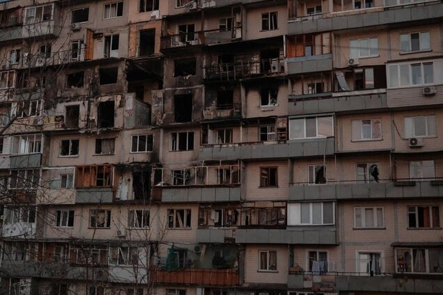 Спасены 68 человек, среди них – пятеро детей: в Деснянском районе завершили аварийные работы после ужасной атаки РФ. Фото