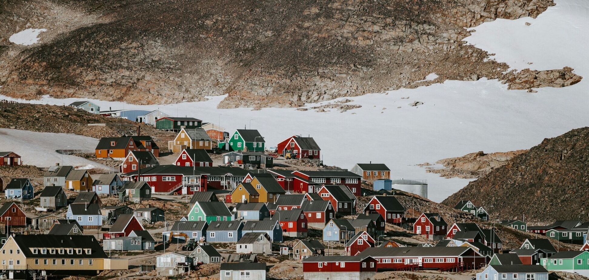 Гренландія обмежує права іноземців на володіння нерухомістю: до чого тут США